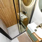 아파트 Boulevard Nest W Terrace & Ac By Nw